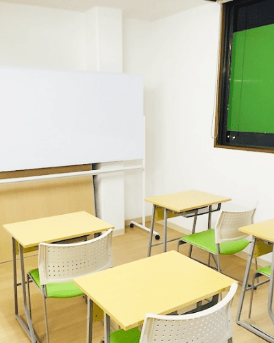 萌昇ゼミ 津山中学専用校舎 内観
